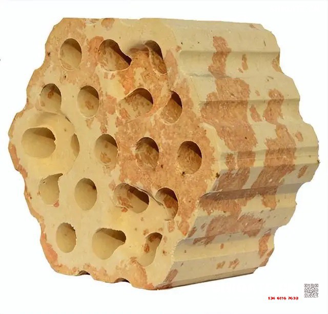 炼铁过程实质上是将铁从其自然形态——矿石等含铁化合物中还原出来的过程。炼铁方法主要有高炉法、直接还原法、熔融还原法等，其原理是矿石在特定的气氛中（还原物质CO、H2、C；适宜温度等）通过物化反应获取还原后的生铁。生铁除了少部分用于铸造外，绝大部分是作为炼钢原料。  高炉炼铁是现代炼铁的主要方法，钢铁生产中的重要环节。这种方法是由古代竖炉炼铁发展、改进而成的。尽管世界各国研究发展了很多新的炼铁法，但由于高炉炼铁技术经济指标良好，工艺简单，生产量大,劳动生产率高,能耗低，这种方法生产的铁仍占世界铁总产量的95％以上。  炼铁工艺是是将含铁原料（烧结矿、球团矿或铁矿）、燃料（焦炭、煤粉等）及其它辅助原料（石灰石、白云石、锰矿等）按一定比例自高炉炉顶装入高炉，并由热风炉在高炉下部沿炉周的风口向高炉内鼓入热风助焦炭燃烧（有的高炉也喷吹煤粉、重油、天然气等辅助燃料），在高温下焦炭中的碳同鼓入空气中的氧燃烧生成的一氧化碳和氢气。  原料、燃料随着炉内熔炼等过程的进行而下降，在炉料下降和上升的煤气相遇，先后发生传热、还原、熔化、脱炭作用而生成生铁，铁矿石原料中的杂质与加入炉内的熔剂相结合而成渣，炉底铁水间断地放出装入铁水罐，送往炼钢厂。同时产生高炉煤气，炉渣两种副产品，高炉渣铁主要矿石中不还原的杂质和石灰石等熔剂结合生成，自渣口排出后，经水淬处理后全部作为水泥生产原料；产生的煤气从炉顶导出，经除尘后，作为热风炉、加热炉、焦炉、锅炉等的燃料。